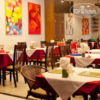 Kata Green Beach Restaurant & Hotel