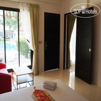 Blue Carina Inn Hotel 