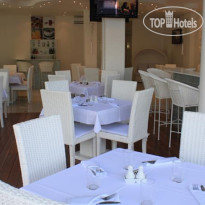 Santi White Hotel