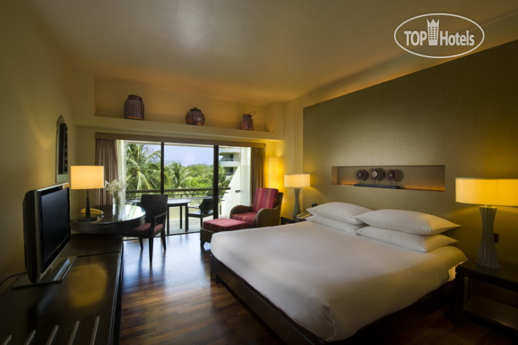 Pullman Phuket Arcadia Karon Beach Resort