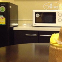 Beehive Patong Hostel 