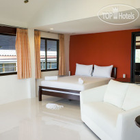 Baan Natacha Beachfront Guesthouse 