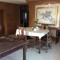 Svea's Panwa Beach Sea View Resort 