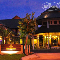 Navatara Phuket Resort