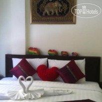 Patong Ours Guest House 