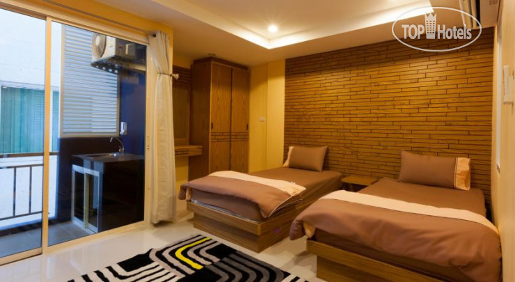 New photos from tourists Big Boo House 1*