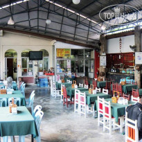 Forest Bungalows And Mama's Restaurant 