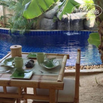 Aree's Lagoon House 