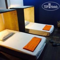Phuket Capsule Room