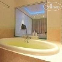 Chalong Seaview Resort