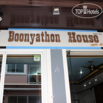 Boonyathon House 
