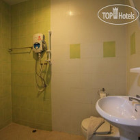 Lucky Lek's Guesthouse 
