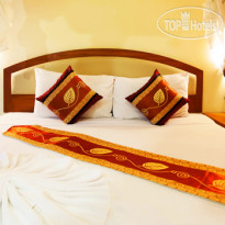 Phuket Resort Sai Rougn Residence 