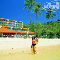 By The Sea Phuket Beach Resort 