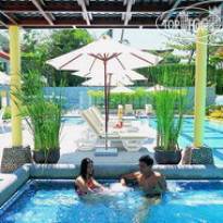 By The Sea Phuket Beach Resort 