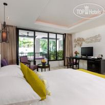 Outrigger Surin Beach Resort 