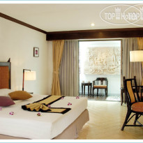 KUDO Hotel & Beach Club