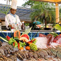 Thara Patong Beach Resort & SPA 