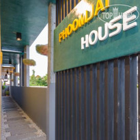 Phoomjai House