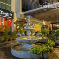 Clarian Hotel Patong Beach 