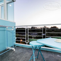 Surf Blue Kata Hotel