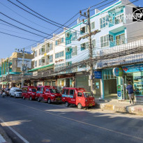 Surf Blue Kata Hotel 