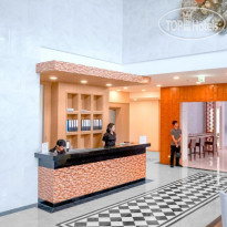 Phoenix Hotel Karon Beach Феникс Карон Пхукет лобби