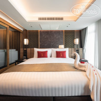 Ramada Plaza by Wyndham Chao Fah 