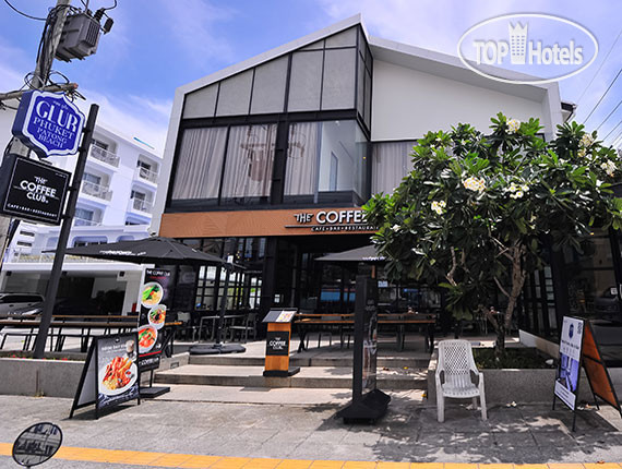 Glur Phuket Patong Beach by Andacura