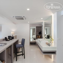 Anona Beachfront Phuket Resort