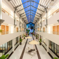 Anona Beachfront Phuket Resort
