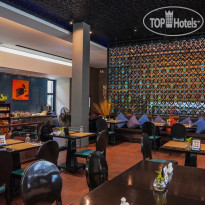 Novotel Phuket Kata Avista Resort and Spa En Vogue Restaurant