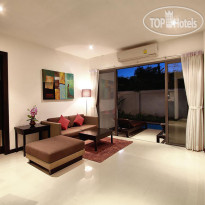 Seastone Pool Villa