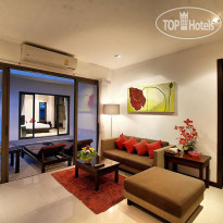 Seastone Pool Villa