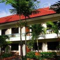 Club Coconut Resort