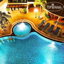 Palmyra Patong Resort 