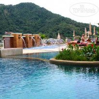 White Peach Hotel