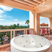 Centara Grand Beach Resort Phuket 
