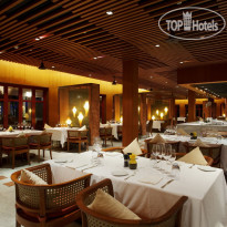Centara Grand Beach Resort Phuket 