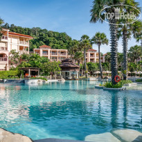 Centara Grand Beach Resort Phuket 
