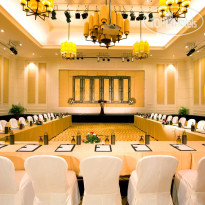 Centara Grand Beach Resort Phuket 