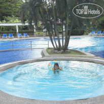 The Waterfront Suites Phuket by Centara Детский бассейн