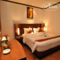 Hemingways Hotel