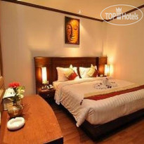 Hemingways Hotel