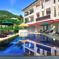 Kata Blue Sea Resort 