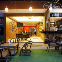 Tanawan Phuket Бар