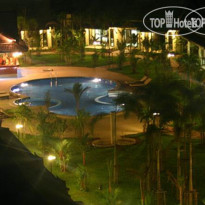 Airport Resort & Spa 