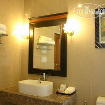 Airport Resort & Spa 