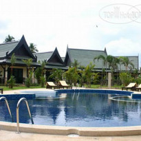 Airport Resort & Spa 