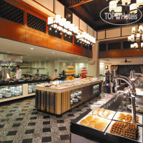 JW Marriott Phuket Resort & Spa Marriott Cafe at JW Marriott P